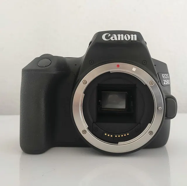 Canon EOS Rebel SL3
