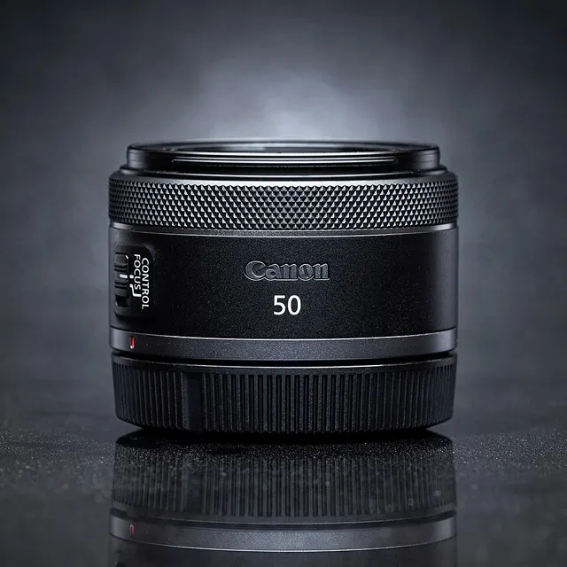 Canon RF 50mm F1.8 STM