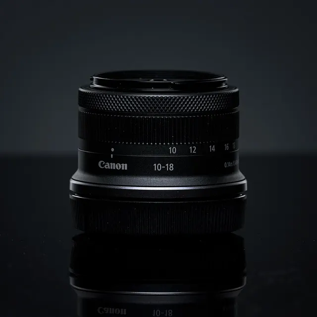 Canon RF-S 10-18mm F4.5-6.3 IS STM