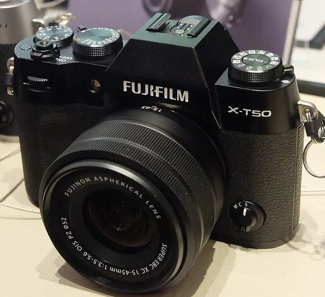 Fujifilm X-T50