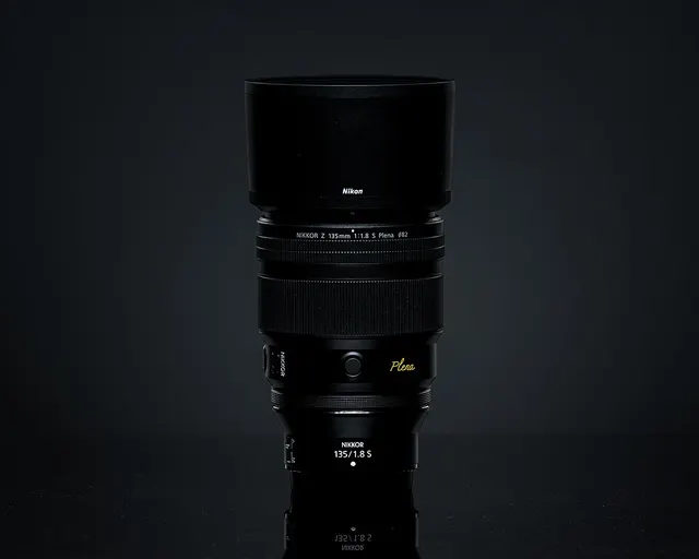 Nikon NIKKOR Z 135mm f/1.8 S Plena