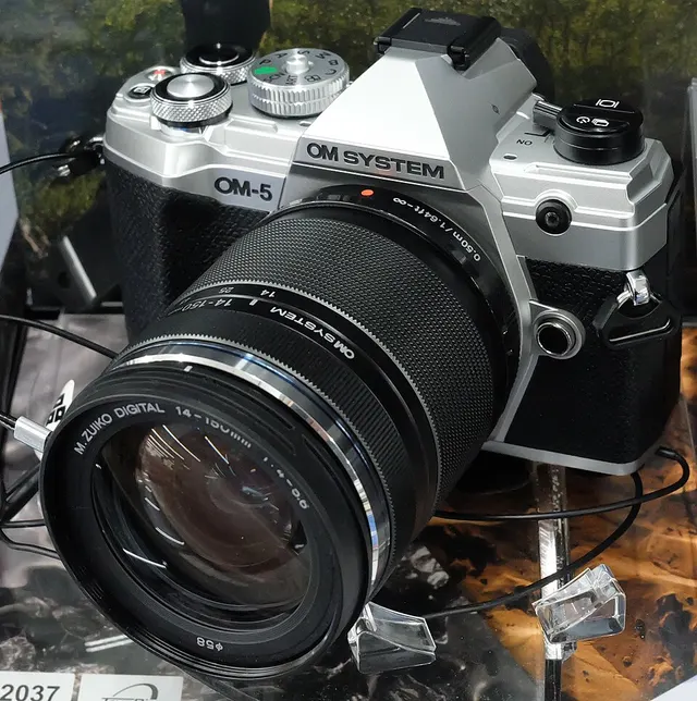 OM System OM-5