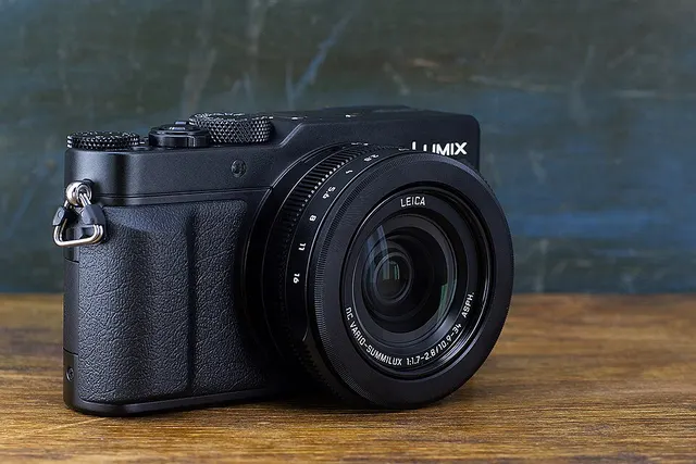 Panasonic Lumix LX100
