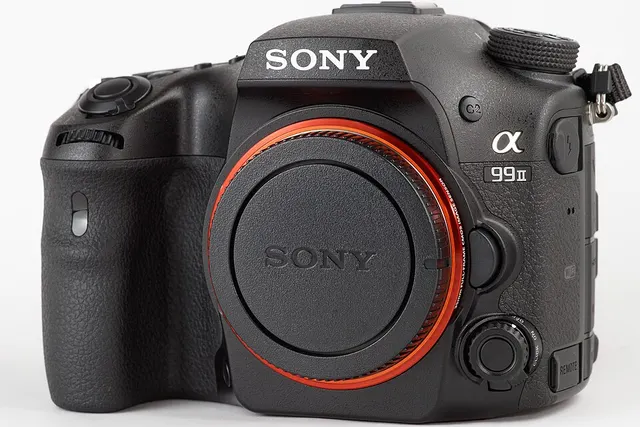 Sony α99 II