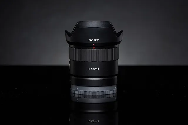 Sony E 11mm F1.8