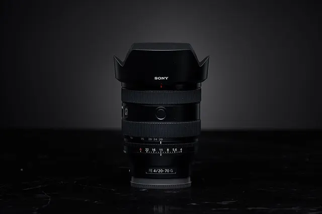 Sony FE 20-70mm F4 G