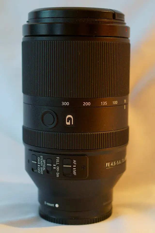 Sony FE 70-300mm F4.5-5.6 G OSS