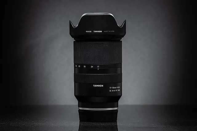 Tamron 17-70mm F/2.8 Di III-A VC RXD